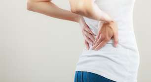 Dor nas costas no período menstrual? Saiba como aliviar o incômodo