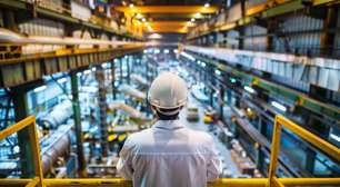 Indústria e construção enfrentam escassez de mão de obra