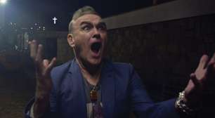 O céu sabe que Morrissey ainda está miserável em 'Make-Up Is a Lie'