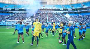 Arena do Grêmio ferve antes da decisão e gesto da torcida do emociona elenco: "A causa é muito nobre"