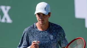 João Fonseca vira sobre Khachanov e avança para próxima fase do Masters 1000 de Indian Wells