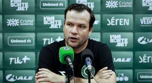 Técnico do Goiás exalta evolução do Atlético-GO e projeta final equilibrada: "Foi se"