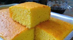 Bolo sem farinha e sem leite, batido no liquidificador, que fica fofinho e delicioso