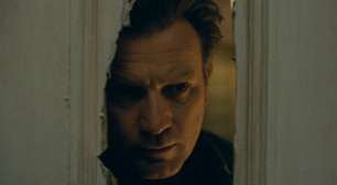 Hoje no streaming: O garotinho traumatizado cresceu e ressurgiu anos depois nesta sequência perturbadora de um clássico absoluto de Stephen King