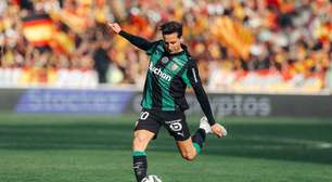 Com brilho de Thauvin, Lens vence o Metz e segue na caça ao PSG