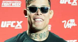 Caio Borralho abre o jogo sobre lutar com mãos baixas contra Reinier de Ridder no UFC 326