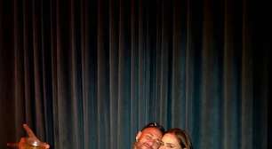 Após repercussão nas redes, Neymar se explica sobre curtida em fotos sensuais