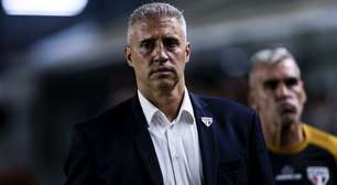 Hernán Crespo é demitido do São Paulo após reunião com a diretoria