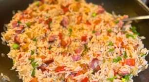 Arroz com linguiça: bem suculento e molhadinho em 1 panela