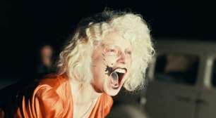 Maggie Gyllenhaal defende cenas de violência sexual em 'A Noiva!'