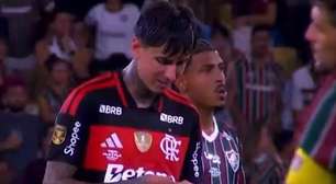 Bilhete entregue a Pulgar durante Fla x Flu vira meme na TV e nas redes; veja repercussão