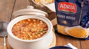 Sopa de Feijão Branco com Costelinha Defumada para os dias frios e chuvosos