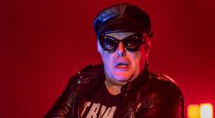 Jello Biafra, ex-vocalista do Dead Kennedys, é hospitalizado após sofrer AVC