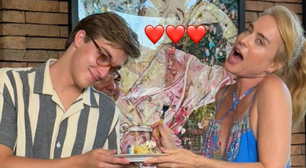 Angélica usa look boho chic de R$ 2,8 mil no aniversário do filho