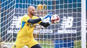 Weverton elogia atuações do Grêmio nas finais do Gauchão: "Jogos impecáveis"