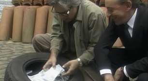 Fortuna secreta de Onofre aparece em carro importado e vira o jogo em 'Rainha da Sucata'