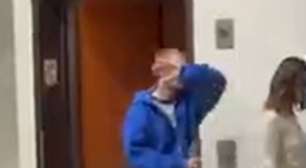 Justin Bieber arremessa garrafa contra fotógrafos; cantor tem longo histórico de embates