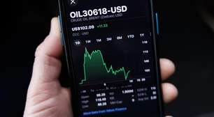 Como preço do petróleo pode pressionar a inflação e BC a frear queda dos juros no Brasil