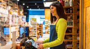 Nova regra exige negociação coletiva para trabalho aos domingos no comércio