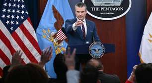 Retórica do 'secretário de guerra' dos EUA glorifica a violência e a morte com frases de efeito de filmes de ação e videogames