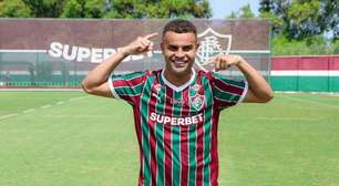 Alisson é regularizado e pode fazer sua estreia com a camisa do Fluminense