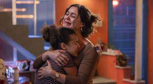 Três Graças: Joélly carrega a bebê e é esmagada pela culpa