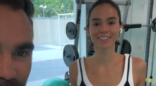 Barriga definida de Bruna Marquezine rouba a cena durante treino