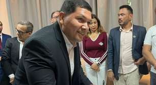 Faraó toma posse como vereador em Macapá