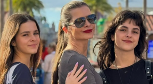 Gêmeas de Luciano Camargo surgem em foto ao lado da mãe e surpreendem web pela semelhança com os pais: 'Cópia'