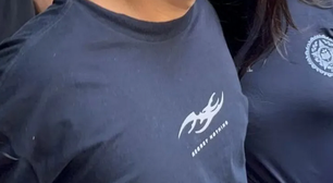 Réu por estupro coletivo se entregou com camiseta escrito 'não se arrependa de nada'