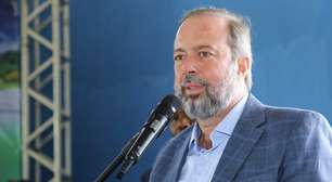 Alexandre Silveira diz que ministério pode acionar a PF contra especulação no preço dos combustíveis