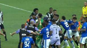 Betinho Marques: O Galo, uma caixa de sapato, um quadro na parede