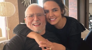 É grave? Esposa de Carlos Alberto de Nóbrega fala sobre o estado de saúde do humorista após internação