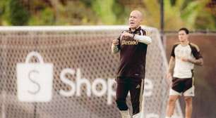 Flamengo mantém olho no mercado em busca de centroavante