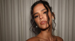 Bruna Marquezine comenta procedimentos estéticos e transição capilar: 'Na luta para manter cacheado'