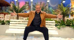 Carlos Alberto de Nóbrega: 5 vídeos para rir e se emocionar nos 90 anos do apresentador