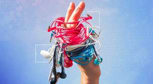 Por que as pessoas estão abandonando os fones de ouvido sem fio?