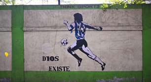 Novo julgamento da morte de Maradona é adiado