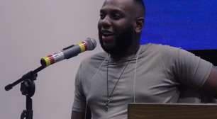 GRAVE! Músico gospel é preso após esposa expor agressão: 'Estou roxa'