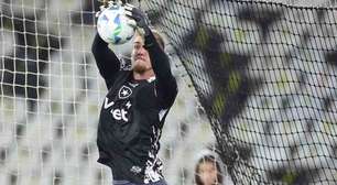 Botafogo, enfim, coloca novo goleiro como prioridade