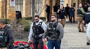 Suspeito morre após lançar carro contra sinagoga nos EUA