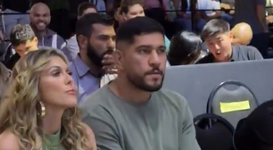 'Chama': Livia Andrade faz fila andar e surge em evento com multicampeão do UFC; conheça