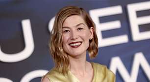 Um dos piores filmes já feitos, segundo Rosamund Pike