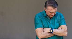 Bolsonaro segue internado na UTI sem previsão de alta, diz boletim médico