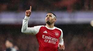 De olho na Seleção, Gabriel Jesus encara sua maior vítima da carreira na Premier League