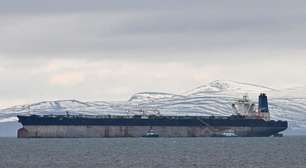 Europa critica decisão dos EUA de aliviar sanções ao petróleo russo