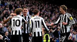 Newcastle faz jogo cirúrgico, resiste à pressão do Chelsea e vence fora de casa