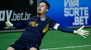 Referência no Goiás, Tadeu busca título inédito do Goianão