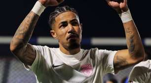 No Azerbaijão, time de brasileiro ex-Flu chega a 25 jogos de invencibilidade