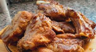 Costelinha suculenta e tão macia que desmancha na boca, veja o segredo para preparar essa delícia